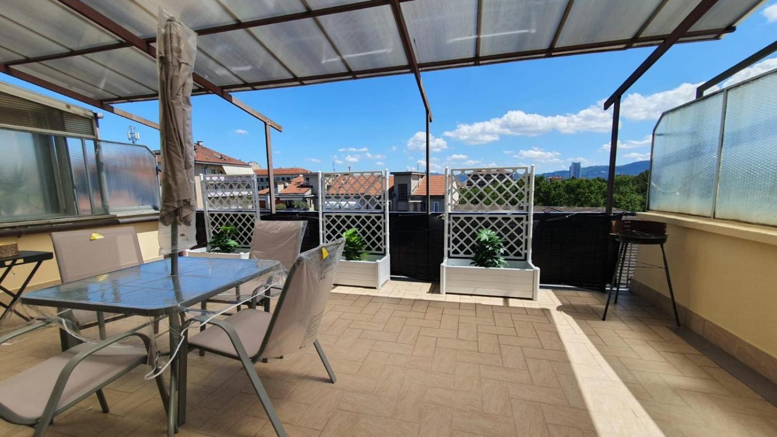Tiziana Attico E Terrazzo Apartment Turin Exterior photo